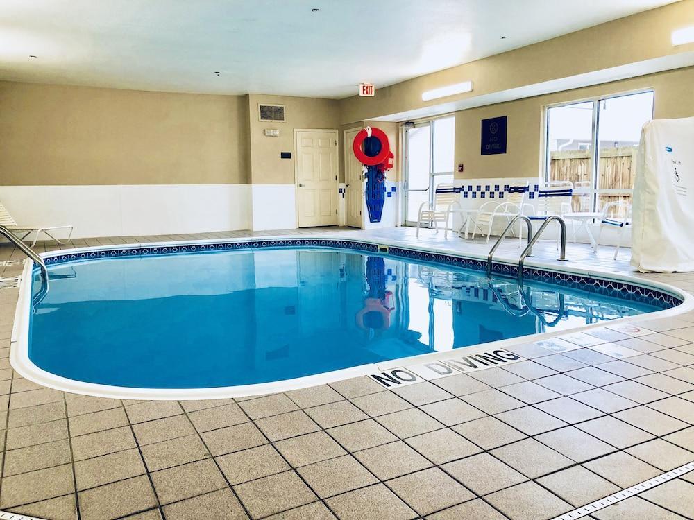 Comfort Suites Terre Haute University Area Luaran gambar