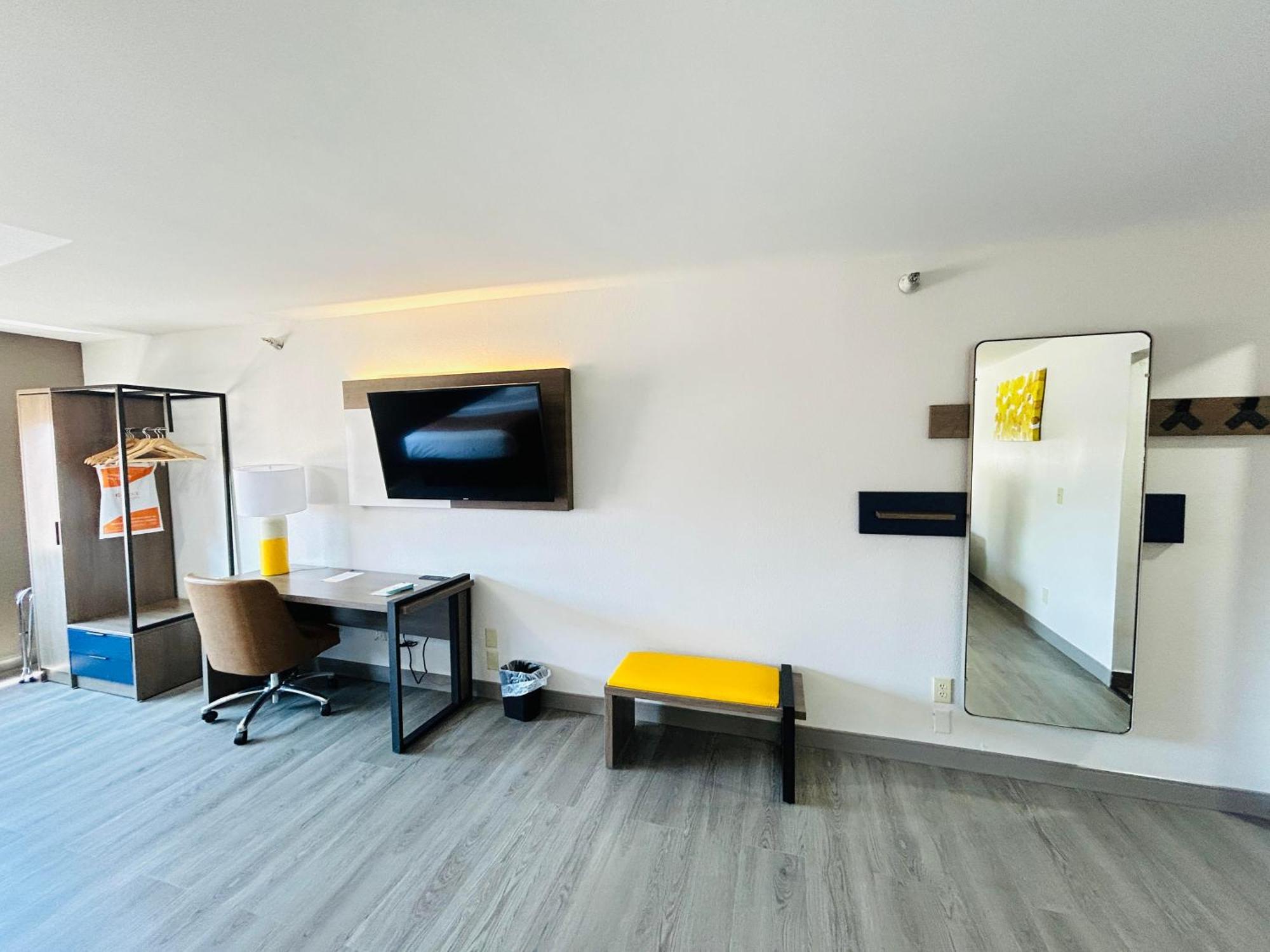 Comfort Suites Terre Haute University Area Luaran gambar